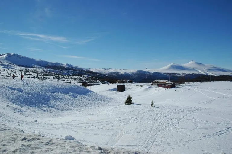 skiing in the mountains Høvringen, Rondane, Norway